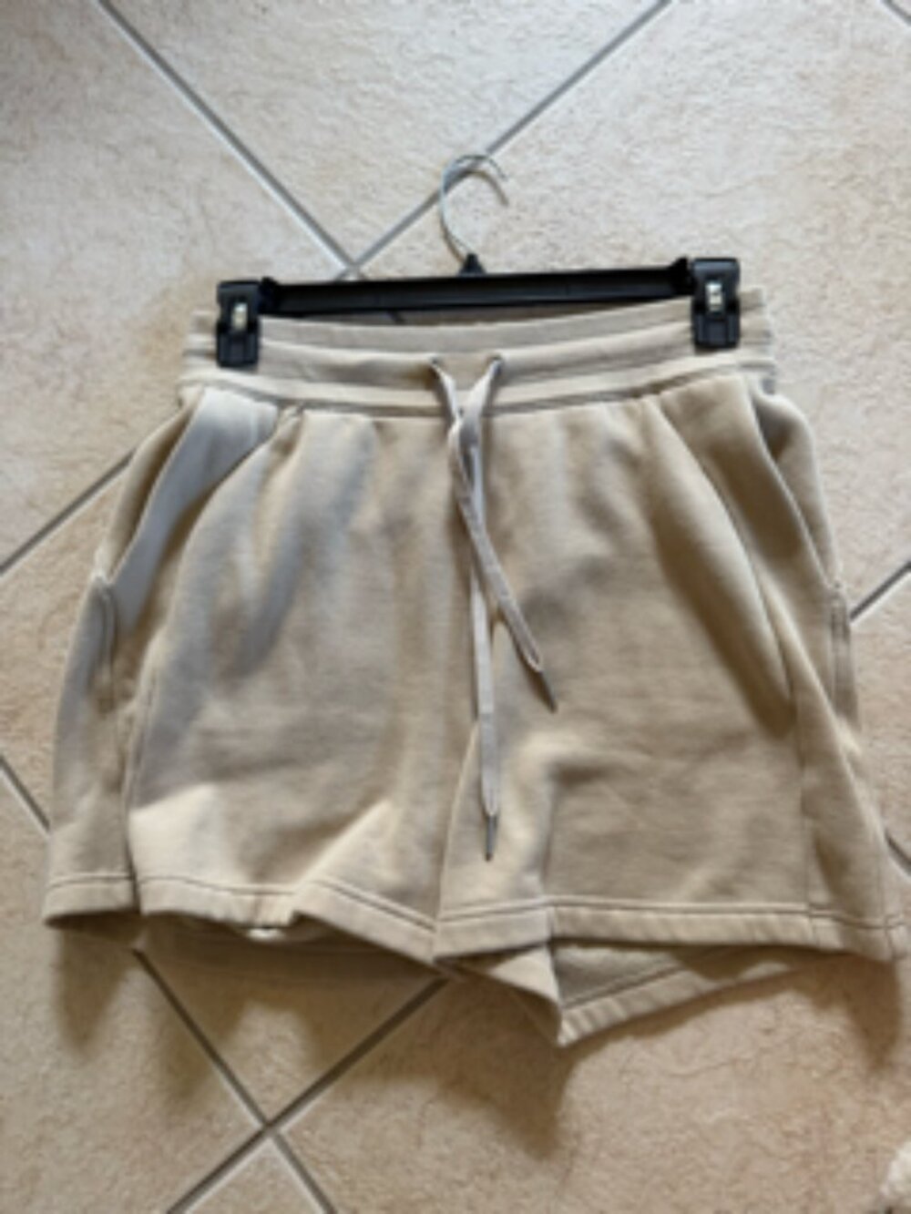Lululemon Cropped Half Zip Scuba & Scuba Shorts Set - Trench - Picture 4 of 5